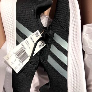 Adidas women’s sneakers